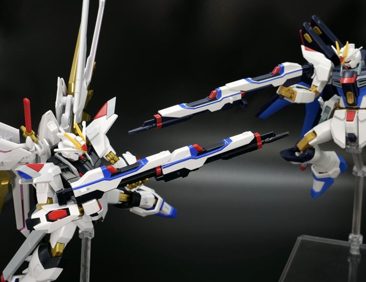MIGHTY STRIKE FREEDOM GUNDAM