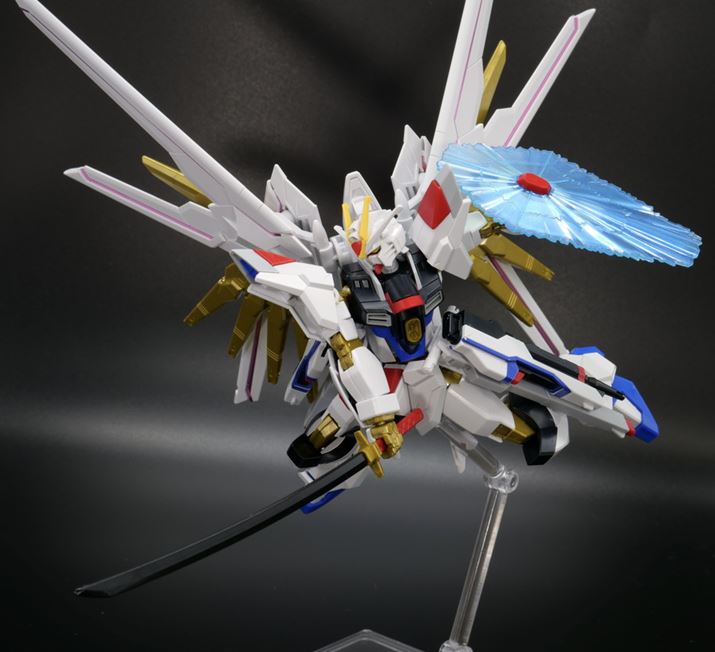 MIGHTY STRIKE FREEDOM GUNDAM