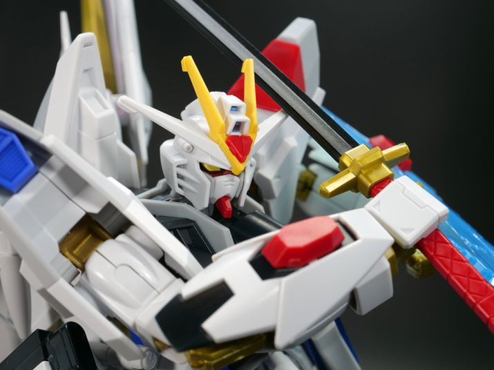 MIGHTY STRIKE FREEDOM GUNDAM