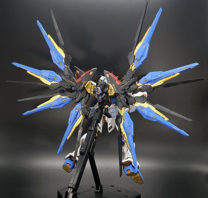 strike freedom gundam